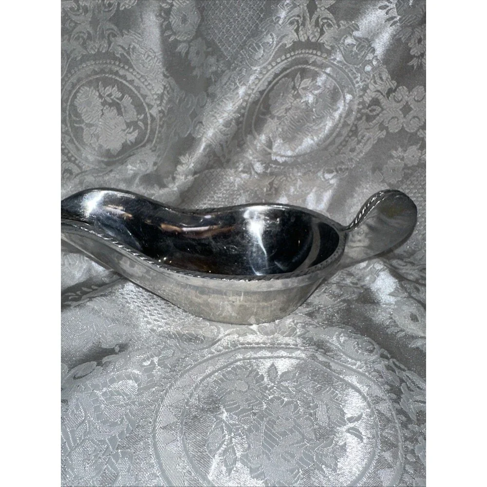 Serving Dish For Sauce Or Gravy